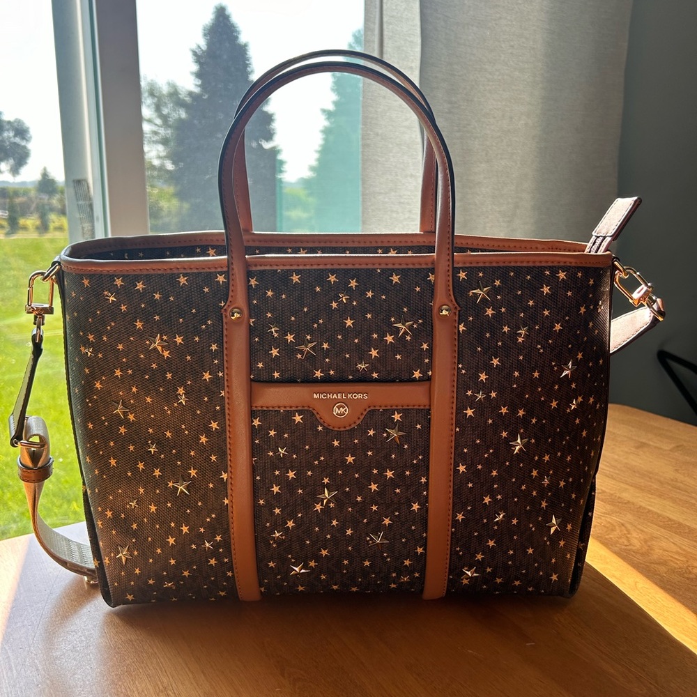 Michael Kors Beck Medium Star-Embellished Logo Tote Bag